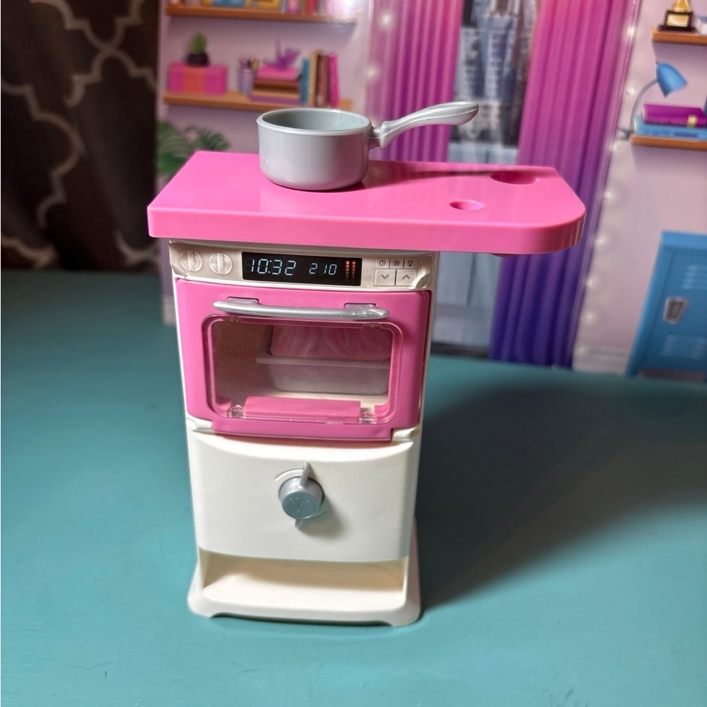 Barbie 2016 Pink & White Stove